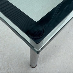 cassina カッシーナ ルコルビジェデザイン LC10 TABLE EN TUBE ガラステーブル ローテーブル 幅120cm　定価66万円　mw530の画像