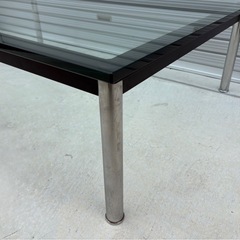 cassina カッシーナ ルコルビジェデザイン LC10 TABLE EN TUBE ガラステーブル ローテーブル 幅120cm　定価66万円　mw530の画像