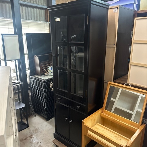 民芸風ガラスショーケース