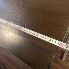 パソコンデスクの画像