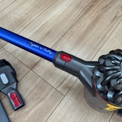 ダイソン v7  ややジャンクの画像