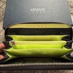 【箱付】ARMANI JEANS 長財布の画像