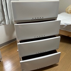 天馬 4段収納チェスト 引取りに来ていただける方 の画像