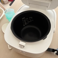 東芝IHジャー炊飯器3合炊き（ホワイト）の画像