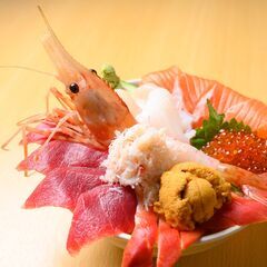 【昼夜選べるシフト】海鮮丼店スタッフ👩‍🍳日払いOK💰️まかないつき🍣の画像