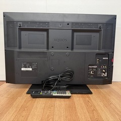 SHARP シャープ　液晶テレビ　LC-32H7の画像
