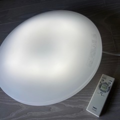 ③NECのLEDシーリングライトの画像