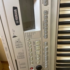電子ピアノの画像