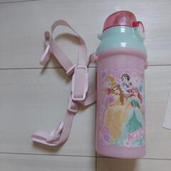 ディズニープリンセスお弁当用品の画像
