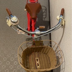 子供用自転車とヘルメットセットの画像