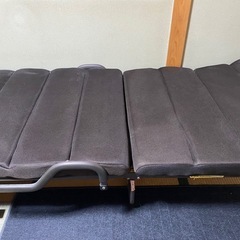 折りたたみシングルベットの画像