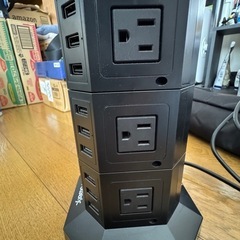 タワー型電源タップの画像