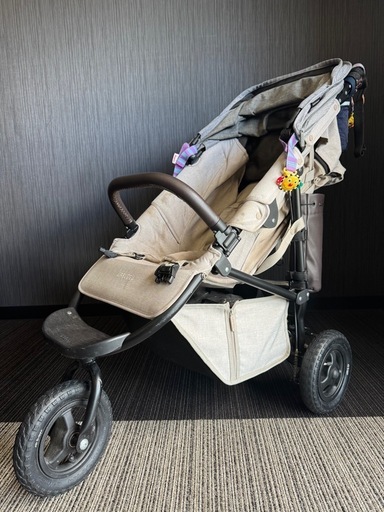 ベビーカー　
エアバギー　アースグレー　アースグレイ　ココプレミア　フロムバース