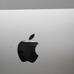 iMac（21.5インチ,2017）HDD1TB/8GB〈MMQA2J/A〉⑤の画像