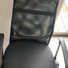 オフィスチェアの画像