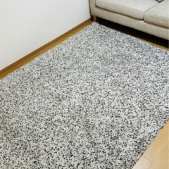 【本日8/9引取限定】IKEAじゅうたん175×230cmの画像
