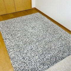 【本日8/9引取限定】IKEAじゅうたん175×230cmの画像