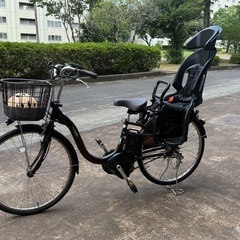 YAMAHAアシスト自転車　ほぼ新品　チャイルドシート付きの画像