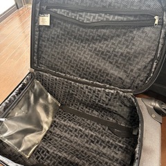 3点セット Chaps Travelgearキャリーオン機内持ち込みキャリーケースの画像