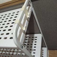 アイランラック★白★軽くて丈夫★の画像