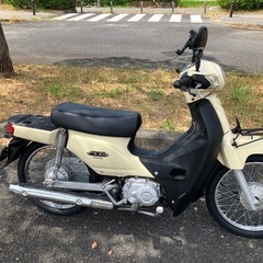 ホンダ　スーパーカブ50 ベージュ色AA04の画像