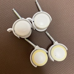 カトージベビーベッドの画像