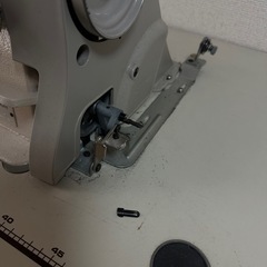工業用ミシン　JUKI DDL-5560×2+デニム10反程の画像