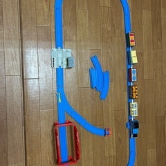 プラレールの画像