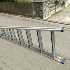 アルインコ社の脚立を売ります（中古品です）の画像