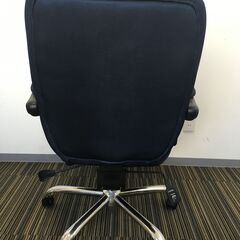 ♪リクライニングチェア 肘掛け キャスター付き ネイビー 紺 椅子 家具 インテリア 中古 現状品 (NF250809) 544-17の画像