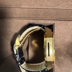 ゴールデンコンセプト　CL-44 Apple Watch 6 44mm付きの画像