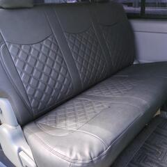 200系ハイエース シートカバーの画像