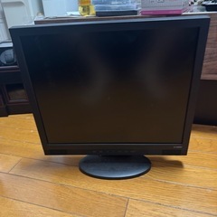 決まりました【早い者勝ち】ほぼ未使用の鞄もつけます！時計box ゴミ箱 パソコンディスプレイの画像