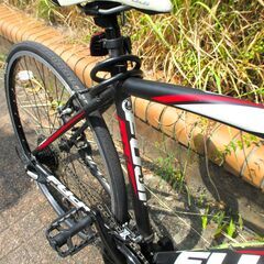 中古自転車 FUJI SPARROW 実用 SPARROW クロスバイク 自転車 24段変速(前3段、後8段) フレームサイズ490㎜ 通勤 通学 近所のお出掛けなどにの画像