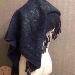 【キャンセルの為！！再募集！！！】 Yves SaintLaurent イヴサンローラン 大判ストール の画像