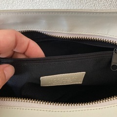 【美品】innocentハンドバッグ　白の画像