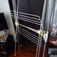 物干しラック　室内干しや洋服掛けにの画像