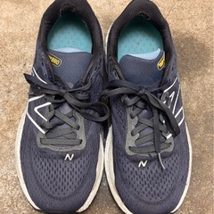 New balance メンズスニーカーの画像