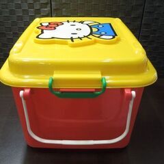 ハローキティのおもちゃ箱 (Rショッピング) 秘密のポケット付き 収納ケース キティちゃん サンリオ 札幌市 新道東店の画像