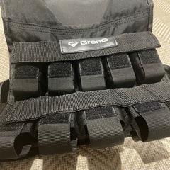 GronG ウエイトベスト 最大20kg 重量調整可能の画像