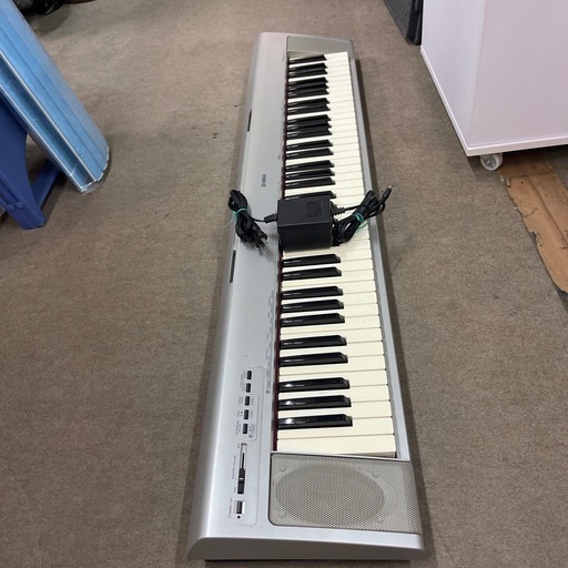 中古 電子ピアノ　ヤマハ　　NP-30