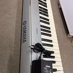 中古 電子ピアノ　ヤマハ　　NP-30  の画像