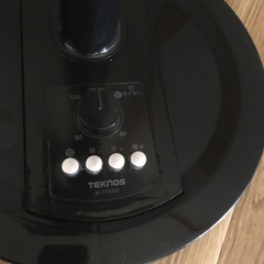 おしゃれなブラックの扇風機の画像