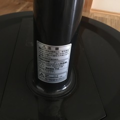 おしゃれなブラックの扇風機の画像