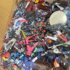 フィギュア 食玩　おもちゃ　ガンダム　マーベル　ロボ　色々の画像