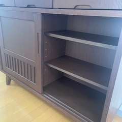 値下げ！きれい⭐️高級家具 平成家具 収納家具 食器棚の画像