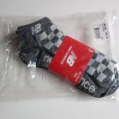 未使用　newbalance 　ソックス3足組の画像