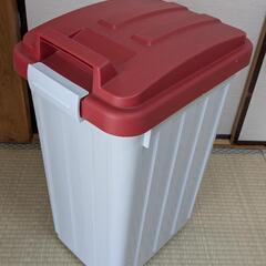 アスベル　蓋付きゴミ箱　45L 　赤