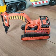 全長70cm 大型トラックおもちゃ　VOLVO働く車のセット　おまけ付きの画像