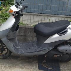 始動確認済部品取車 スズキ レッツ2  CAIKAの画像
